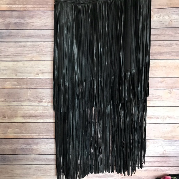 Kensie faux leather vegan black tassel fall skirt - Picture 2 of 7